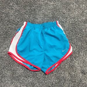 WOMENS NIKE DRI FIT SHORTS